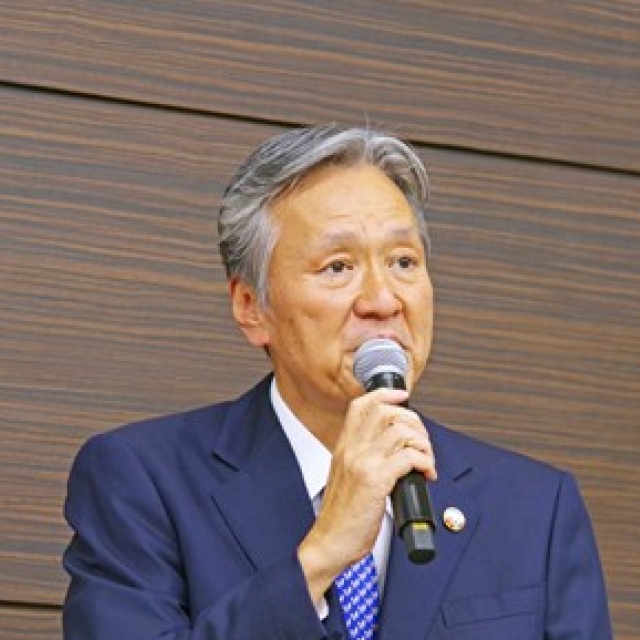 西澤敬二氏