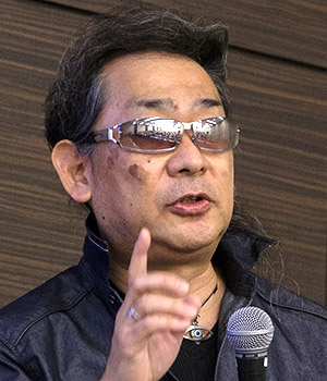 五箇 公一 氏